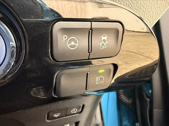 TOYOTA PRIUS PHV 2017