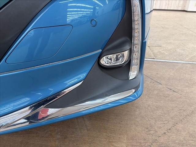 TOYOTA PRIUS PHV 2017