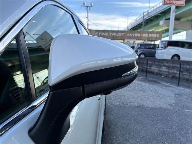 TOYOTA HARRIER 2WD 2020