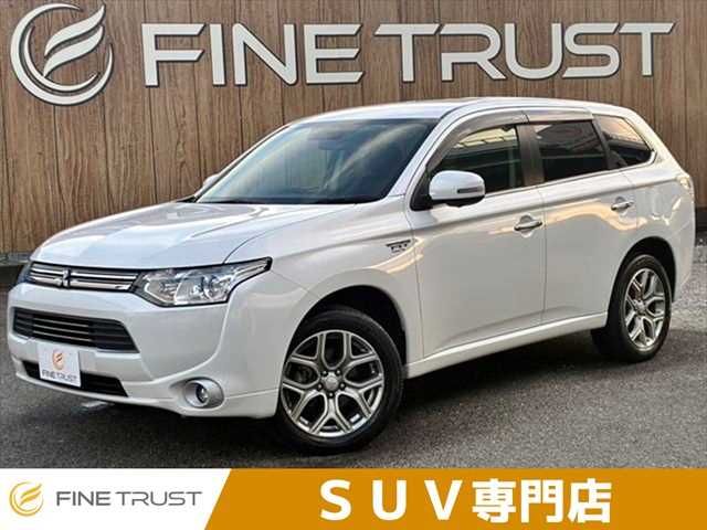 MITSUBISHI OUTLANDER PHEV 2013