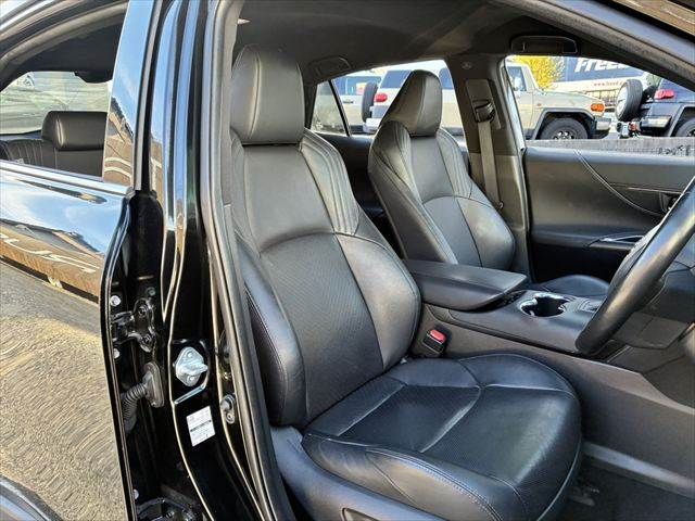 TOYOTA HARRIER HYBRID 2020