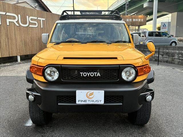 TOYOTA FJ CRUISER 4WD 2015