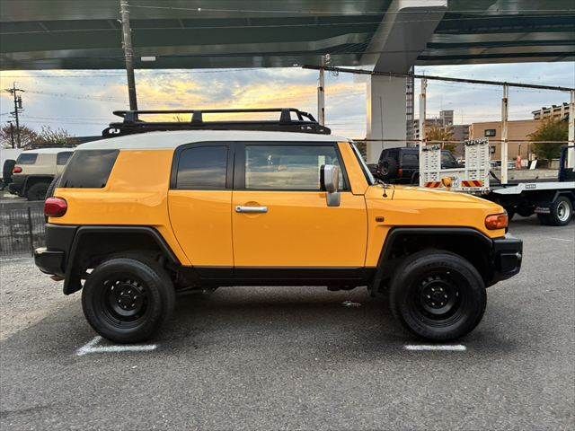 TOYOTA FJ CRUISER 4WD 2015