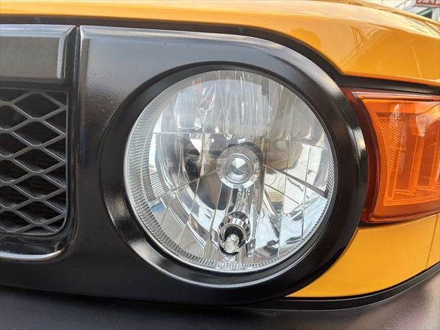 TOYOTA FJ CRUISER 4WD 2015