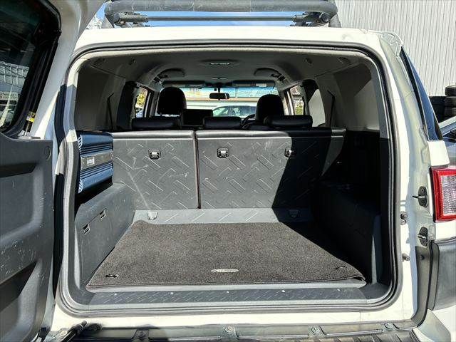 TOYOTA FJ CRUISER 4WD 2011