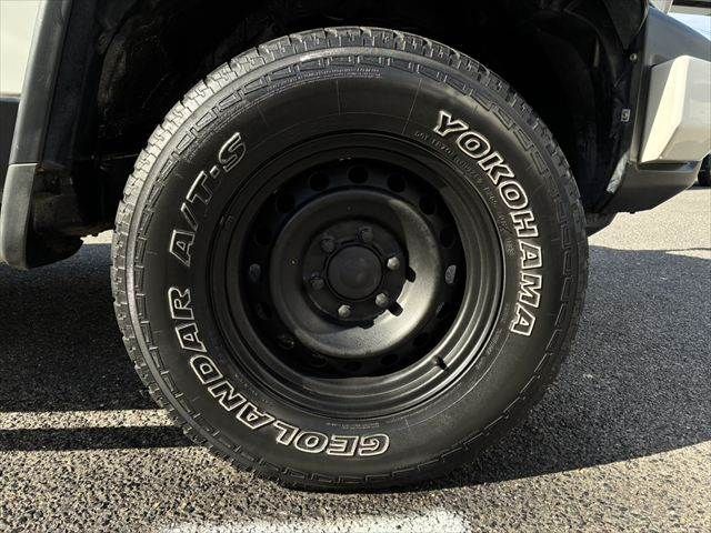 TOYOTA FJ CRUISER 4WD 2011