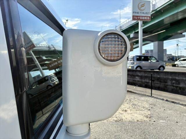 TOYOTA FJ CRUISER 4WD 2011