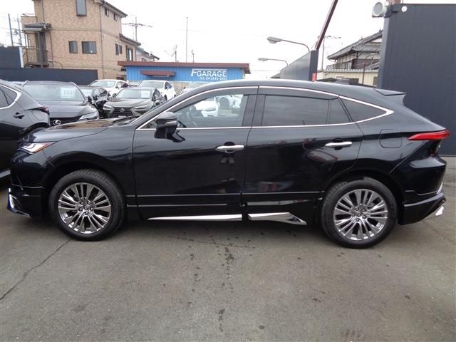 TOYOTA HARRIER 2WD 2024