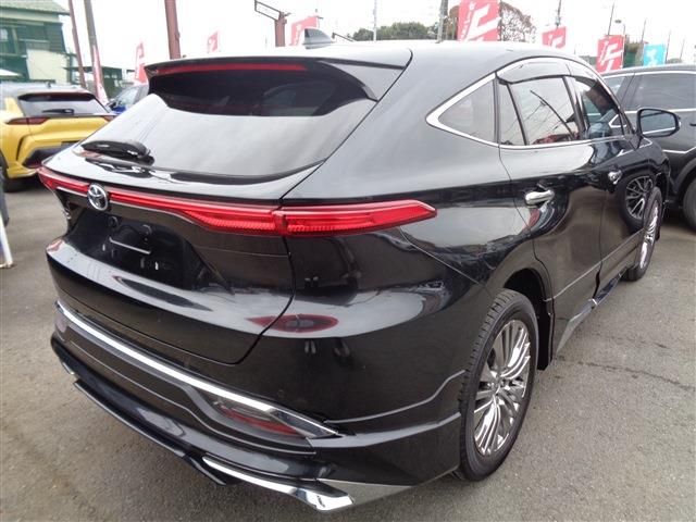 TOYOTA HARRIER 2WD 2024