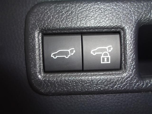 TOYOTA HARRIER 2WD 2024