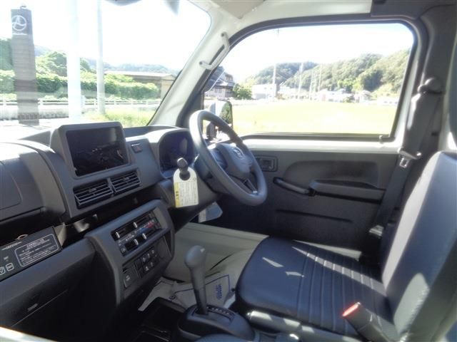 DAIHATSU HIJET truck 2025
