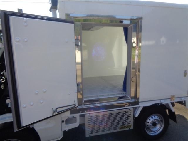 DAIHATSU HIJET truck 2025