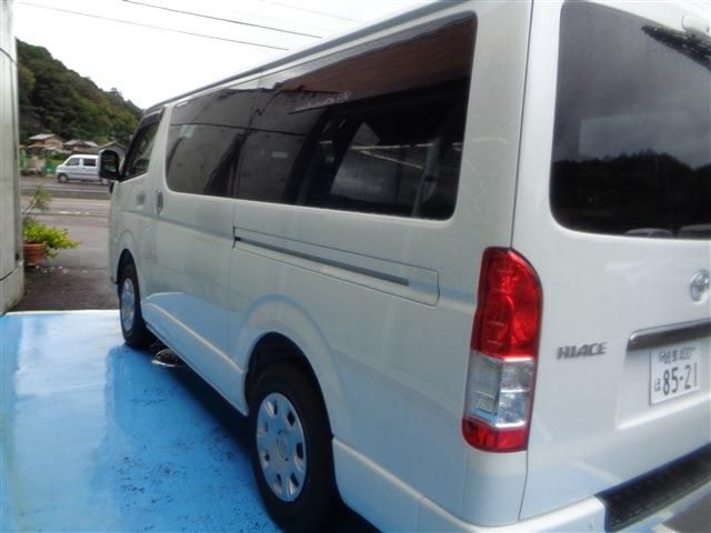 TOYOTA HIACE van 2WD 2025