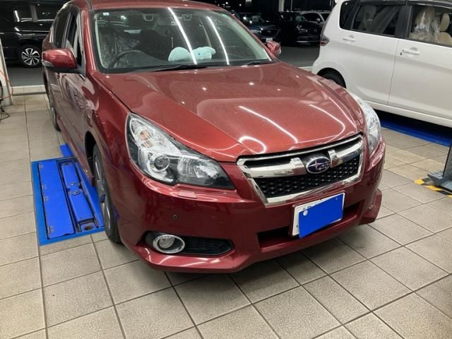 SUBARU LEGACY B4 2013