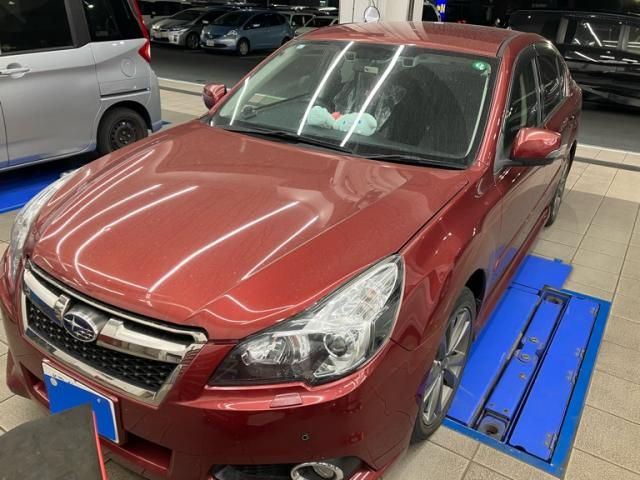 SUBARU LEGACY B4 2013
