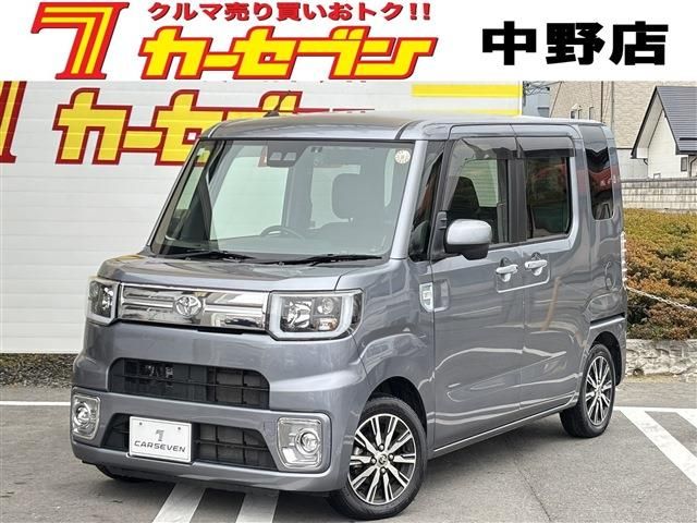 TOYOTA PIXIS MEGA 4WD 2021