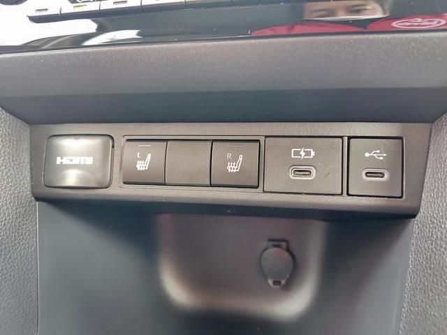 TOYOTA YARIS CROSS HYBRID 2025