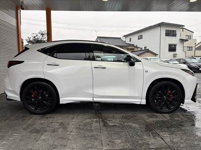 TOYOTA LEXUS NX350h 2023