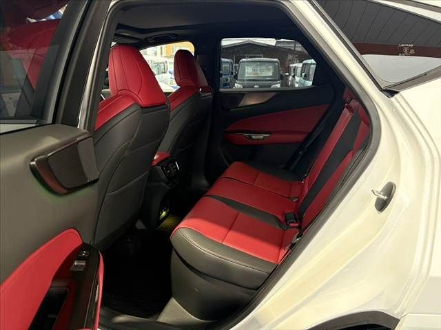 TOYOTA LEXUS NX350h 2023