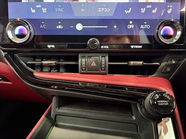 TOYOTA LEXUS NX350h 2023