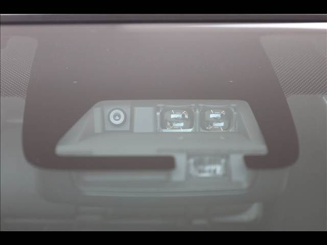 TOYOTA COROLLA FIELDER HYBRID 2017