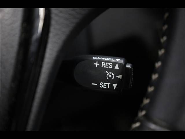 TOYOTA COROLLA FIELDER HYBRID 2017