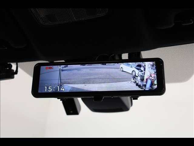 TOYOTA COROLLA FIELDER HYBRID 2017