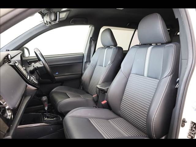 TOYOTA COROLLA FIELDER HYBRID 2017