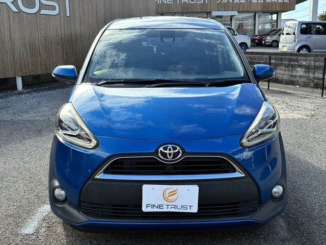 TOYOTA SIENTA 2016