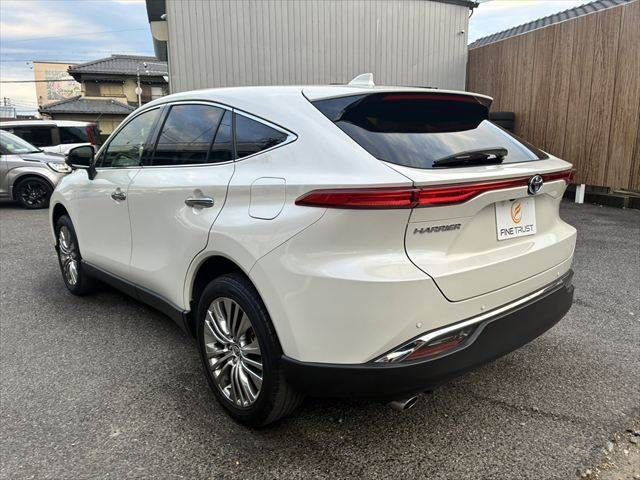 TOYOTA HARRIER HYBRID 2020