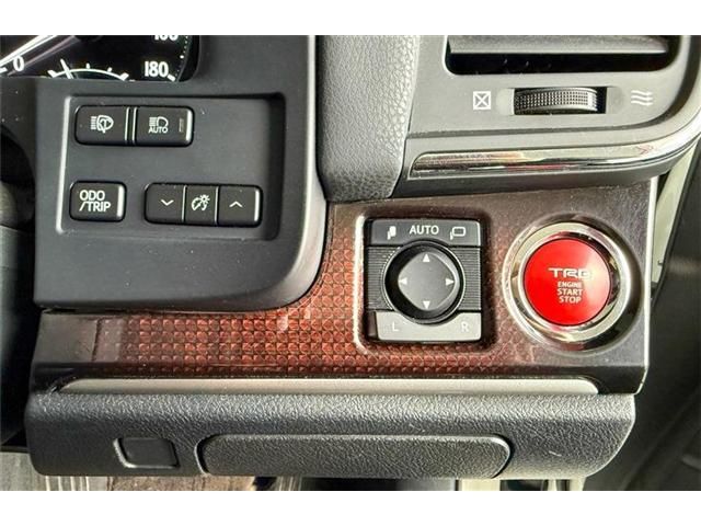 TOYOTA CROWN sedan 4WD 2016