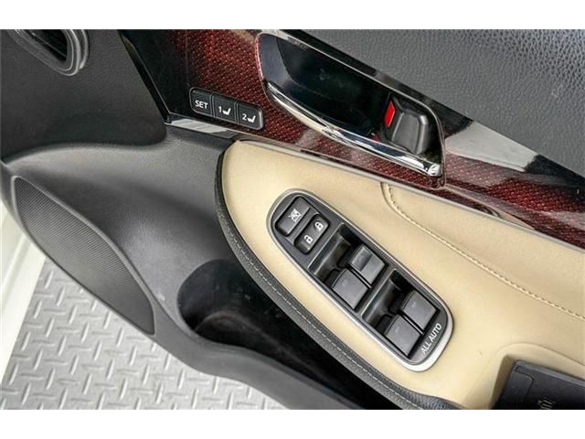 TOYOTA CROWN sedan 4WD 2016