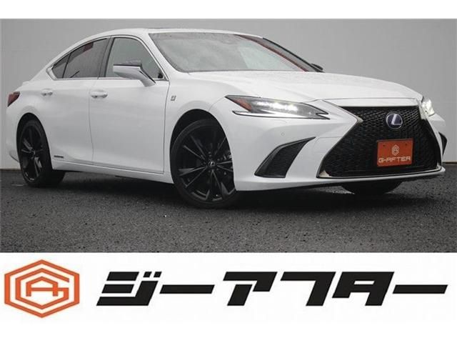 TOYOTA LEXUS ES300h 2022