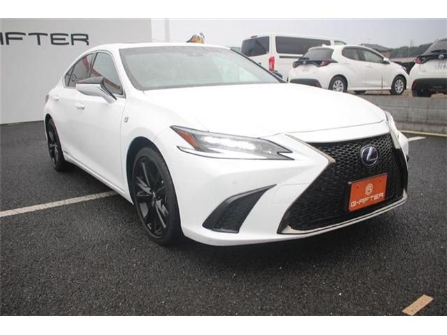 TOYOTA LEXUS ES300h 2022