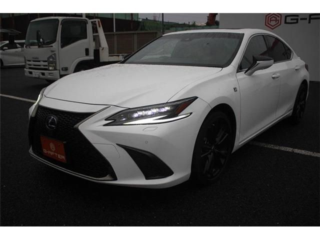 TOYOTA LEXUS ES300h 2022