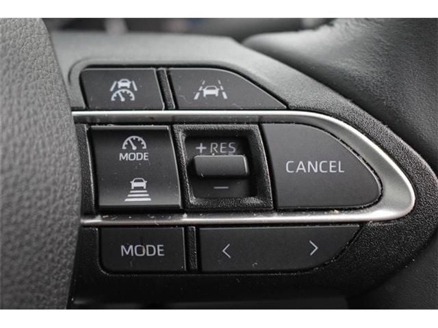 TOYOTA VOXY HYBRID 2022