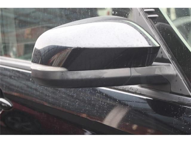 TOYOTA VOXY HYBRID 2022