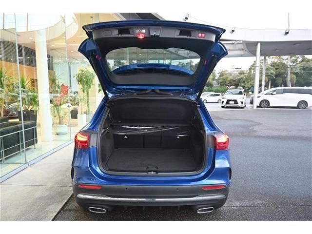 MERCEDES BENZ MERCEDES BENZ GLA class 2025