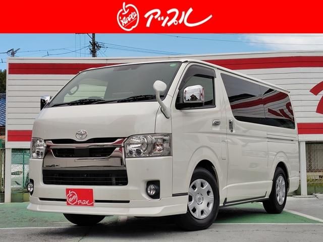 TOYOTA HIACE van 4WD 2022