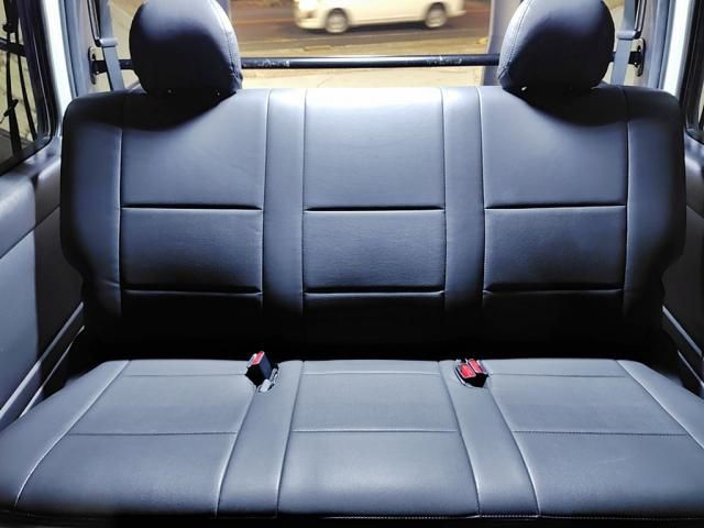 TOYOTA HIACE van 4WD 2022