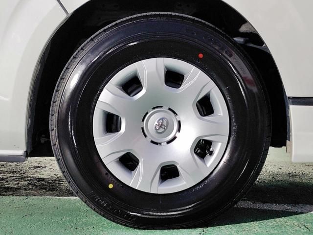 TOYOTA HIACE van 4WD 2022