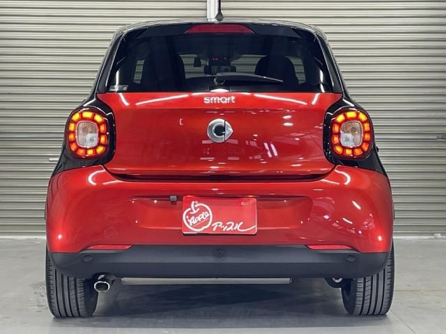 MCC SMART FORFOUR 2016