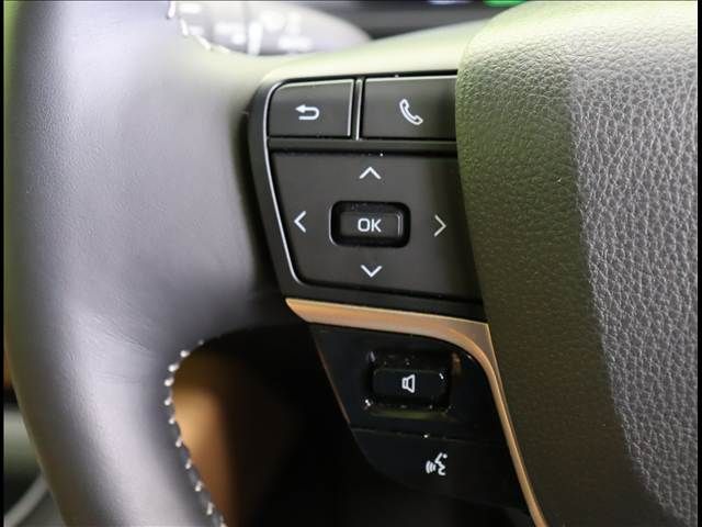 TOYOTA CROWN SPORT 2023