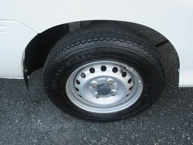 DAIHATSU HIJET truck 4WD 2006