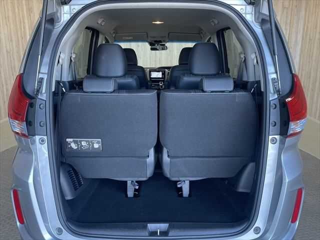 HONDA FREED HYBRID 2017