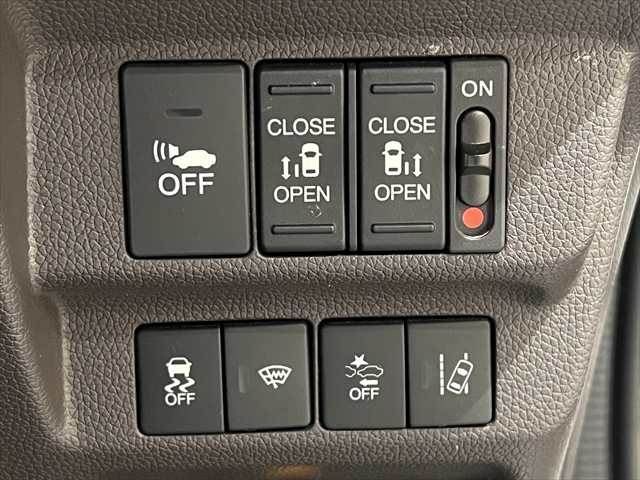 HONDA FREED HYBRID 2016