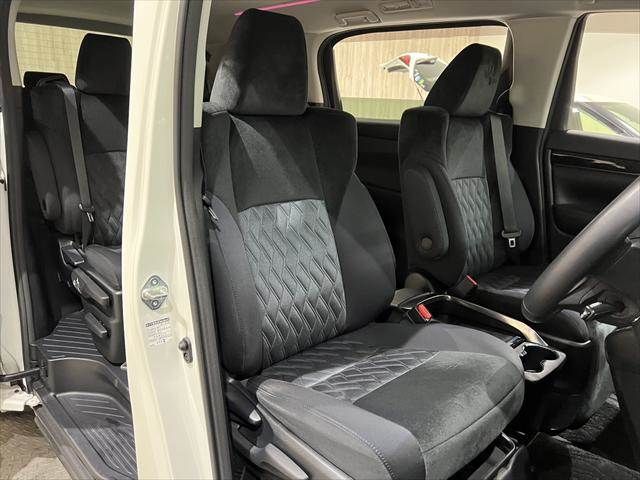 TOYOTA VELLFIRE 2018