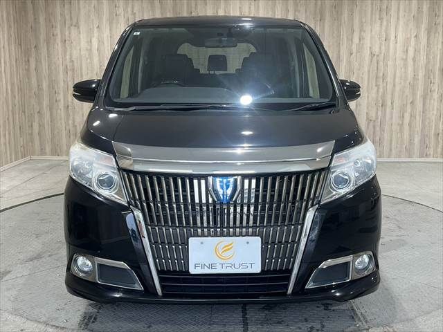 TOYOTA ESQUIRE HYBRID 2015