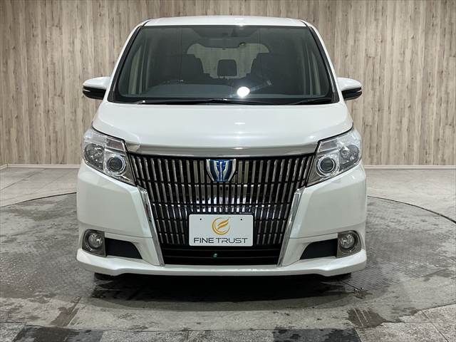 TOYOTA ESQUIRE HYBRID 2014