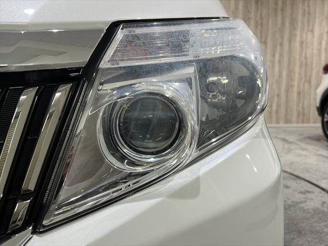 TOYOTA ESQUIRE HYBRID 2014